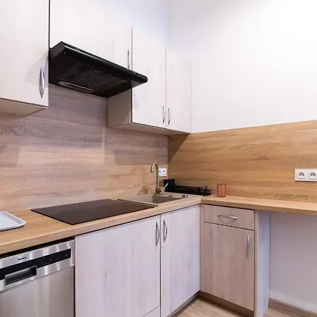Emilia Apartment *