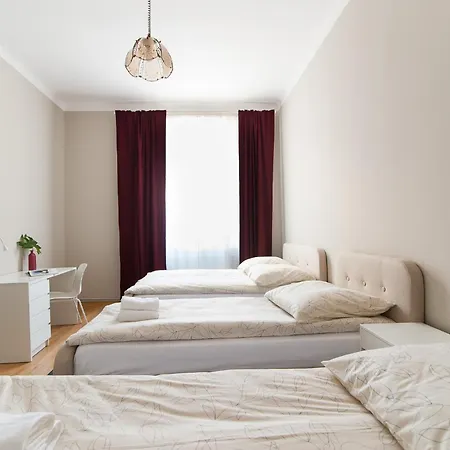 Emilia * 格涅兹诺